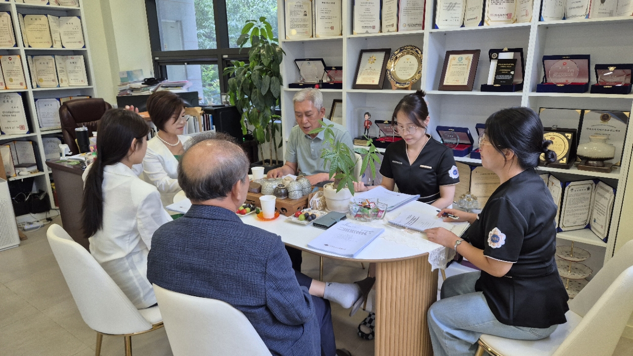 1926210121_3yiwVho1_6baeb80fa9cf0e62fdd521424c5ec6bbbd286ece.jpg 이미지크게보기