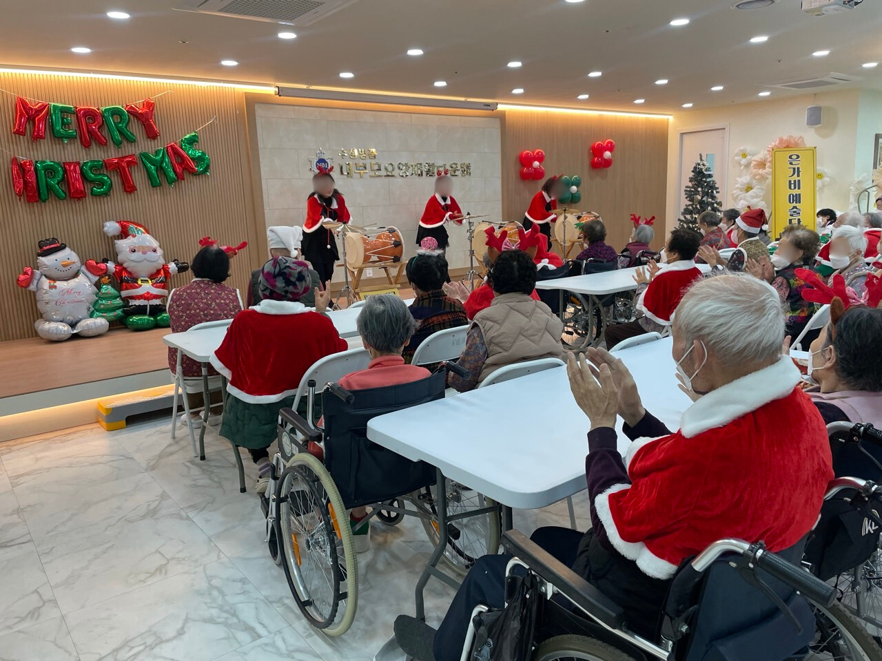 1926210121_iHOFshwj_6a63e536de487d755fa77a3288877b73c78b0718.jpg 이미지크게보기