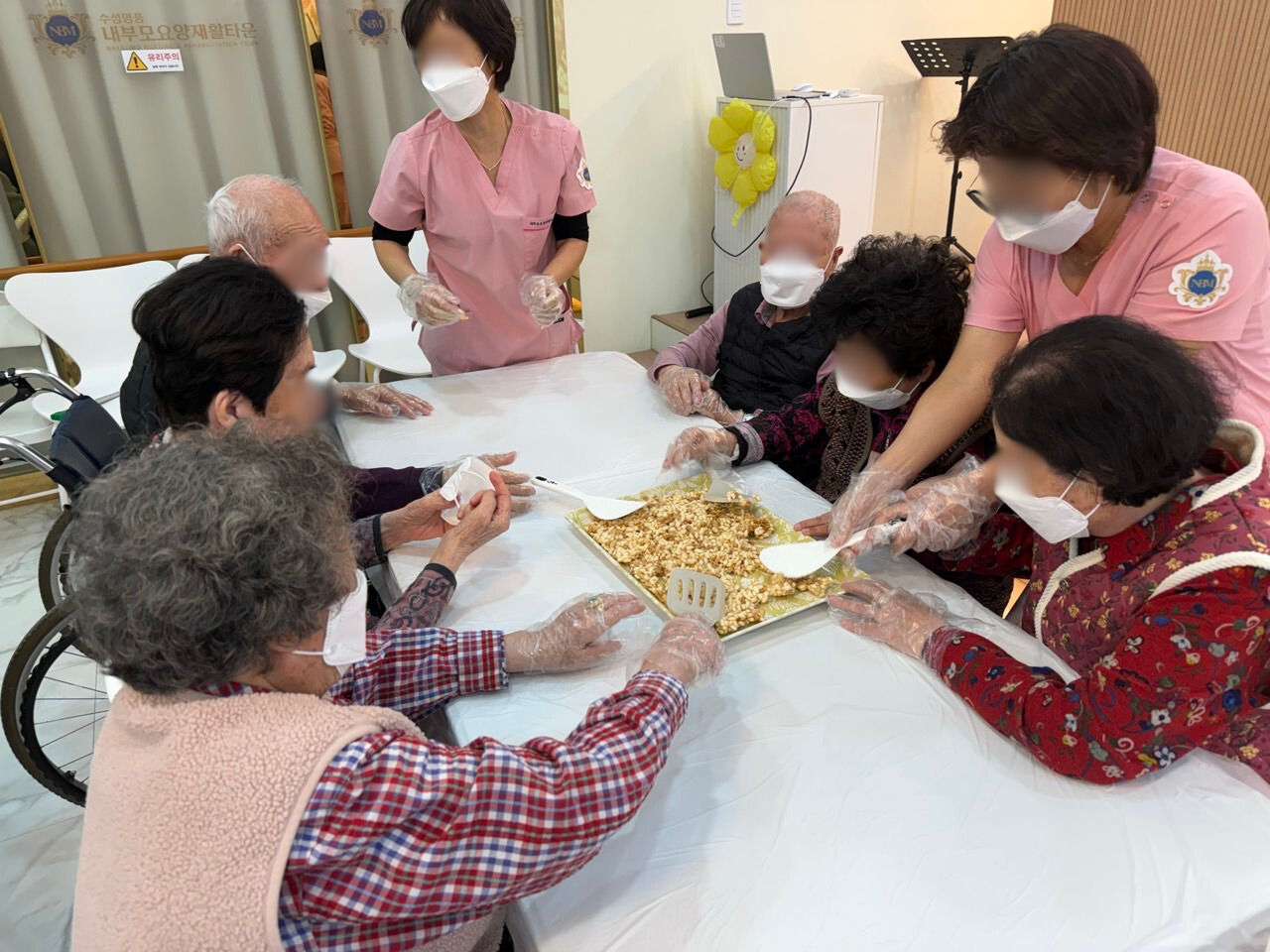 1926210121_lMcQZVLU_083bb7ff82eeffef0f74decf7722b7d9f2fc8d7e.jpg 이미지크게보기