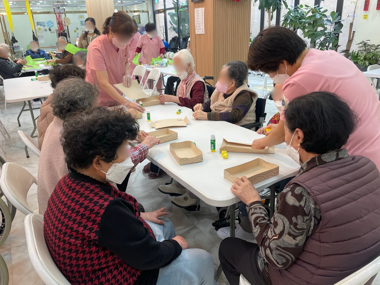 1926210121_m3854hHg_b034228f2e38e918132864b14c05ca483a7c4974.jpg 이미지크게보기