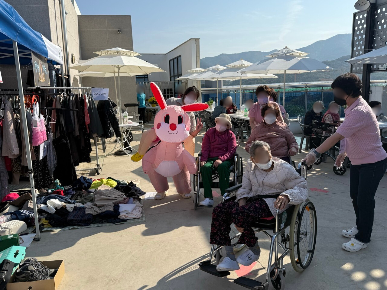 1926210121_oOMnQiGr_89774f534f4f3df6b2b2cf14f6cb0324bd79ff9b.jpg 이미지크게보기