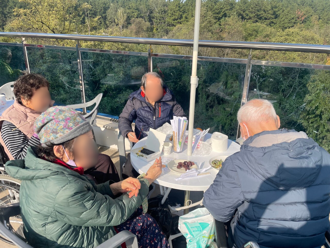 1926210121_sPAKodSD_084d44095f7951430a0a1f5cf30f4519f5c17a83.jpg 이미지크게보기