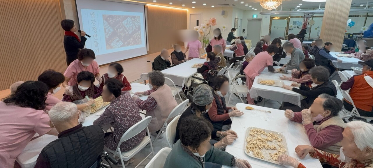 1926210121_tr5ZMHWb_7df984bea4810abe8a69442a0fc5435a210c49f7.jpg 이미지크게보기