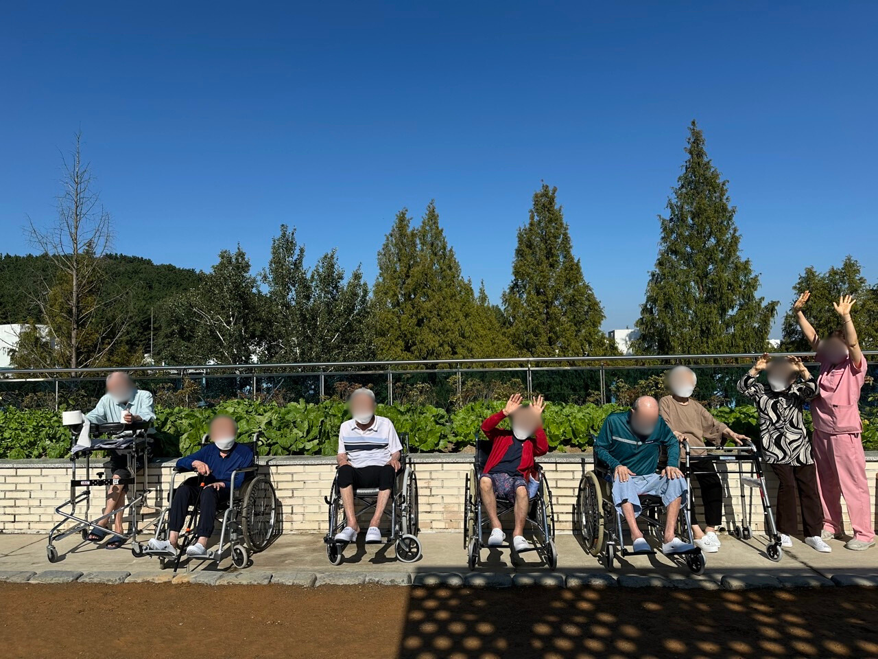 1926210121_vhbla62I_998b205f85f84277390a9cfc3d74770d2bb4666a.jpg 이미지크게보기