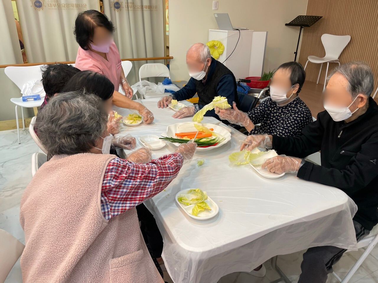 1926210121_xc7LAiSI_328bd29aca7023647098654f3a9ad2c8f42c7025.jpg 이미지크게보기