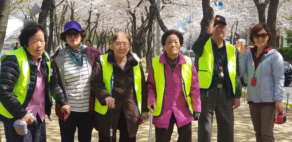 2041977679_0C1bHcU6_1c230fd999d1b020050bbd7cb6a2cfbeb478399f.jpg 이미지크게보기