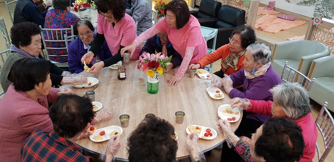 2041977679_1UAn9twR_f5c9b6250b2495b4025fd3442d2004e98664fa96.jpg 이미지크게보기