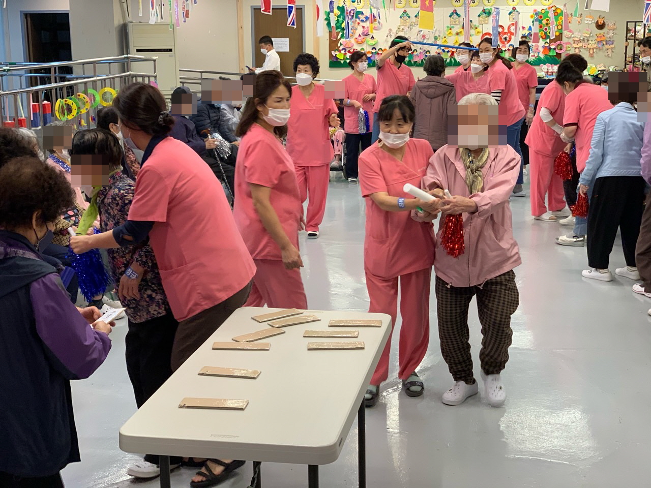 2041977679_3SQ8OEUT_071777ba93030215c02ba0dd031291011b3b1288.jpg 이미지크게보기