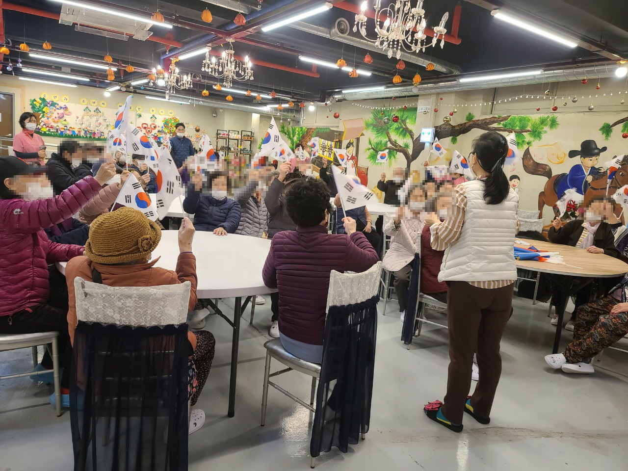 2041977679_BlkbQVph_75cb095fcff71b076685f9e4bbf140fd6c02f053.jpg 이미지크게보기