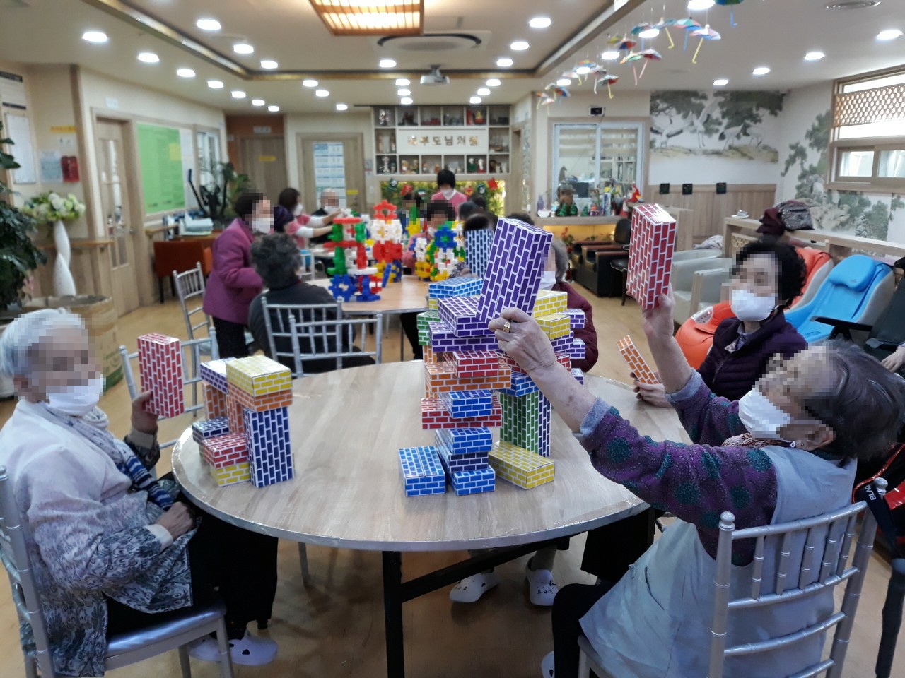 2041977679_F2bgRXkT_7906da63831369cc59de4043dc45f6fb72ecae9e.jpg 이미지크게보기