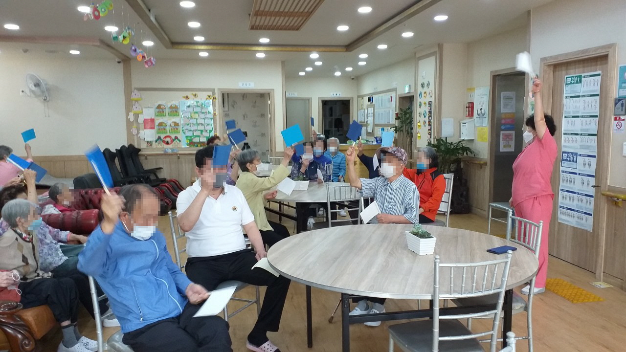 2041977679_F3SBzZlq_e793b64bb643111656804d2875f3dd83fab07b88.jpg 이미지크게보기