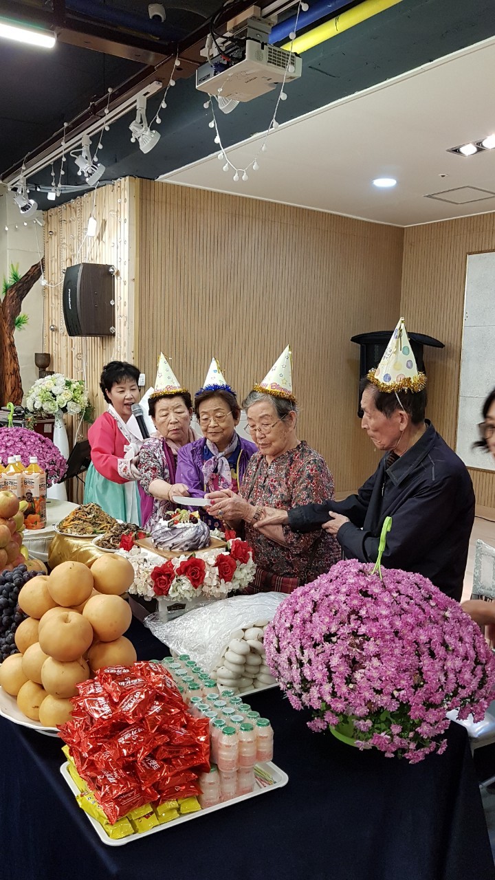 2041977679_FcCB3efT_0cd2eb5ddbc4c5979b7c5fad2ce8ad61099f7422.jpg 이미지크게보기