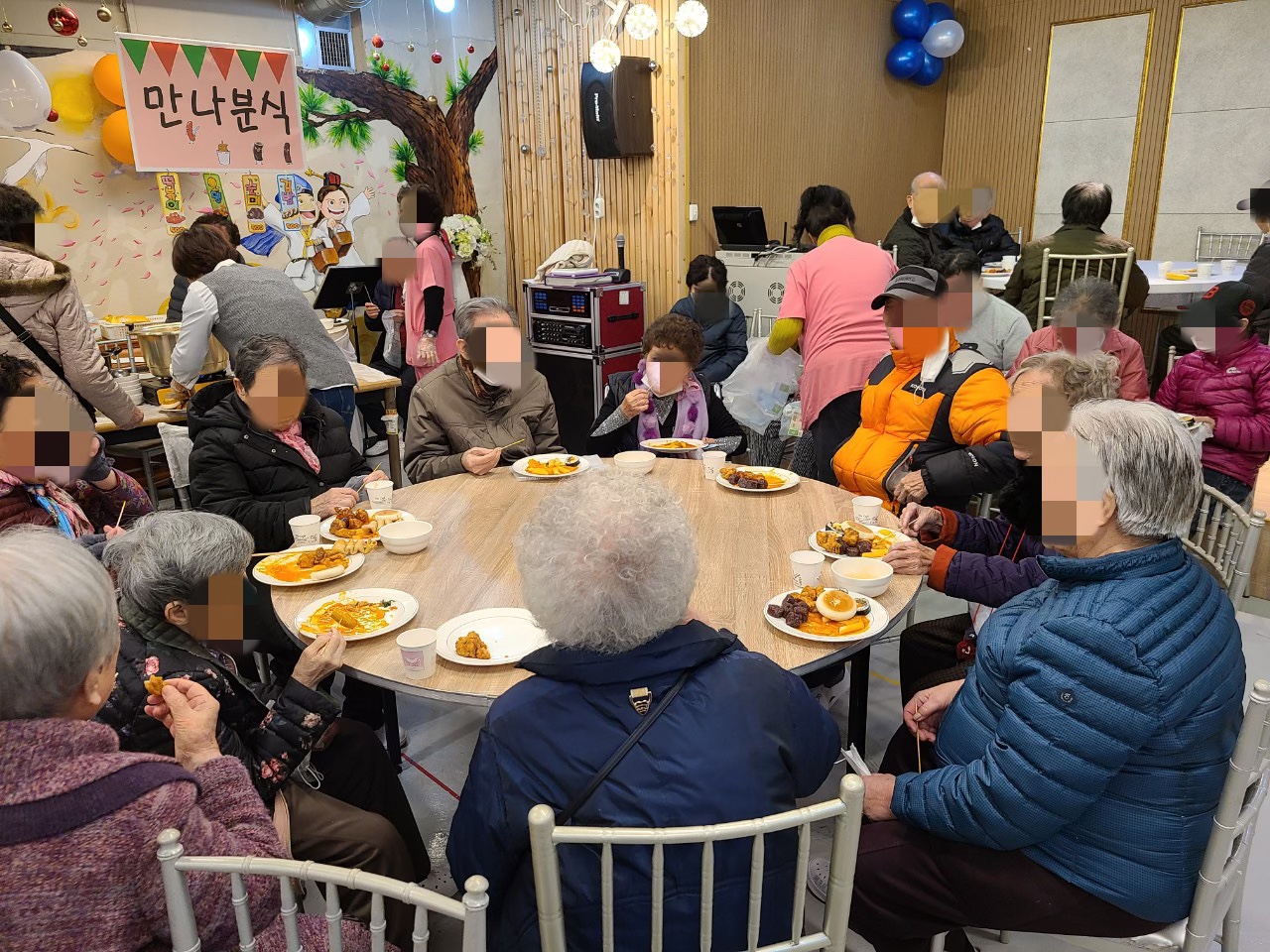 2041977679_Hg9BaVpt_52b25a854c04420bcaad3a6f6e1f13f35dc658cb.jpg 이미지크게보기