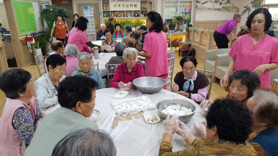 2041977679_HxNG3mAP_7f53a7a429f59f7a91c6a8180ce797195ec79f05.jpg 이미지크게보기