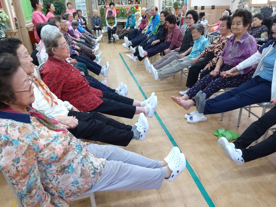 2041977679_IGsUK5w2_9aa586781ce9b413d72c407f906d47a6fa537b41.jpg 이미지크게보기