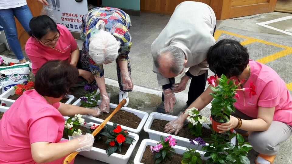 2041977679_KFLGZ8k0_ecbedb5dc12c1d8b5151e7fab12a46a040e4c655.jpg 이미지크게보기