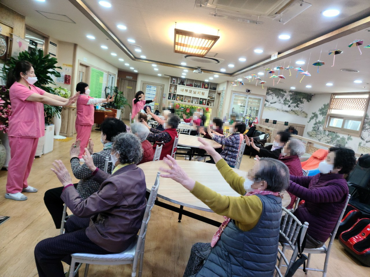 2041977679_LbOR2KCM_e1c1fc85317fbb08e4029ac80de2d802fe81cdac.jpg 이미지크게보기