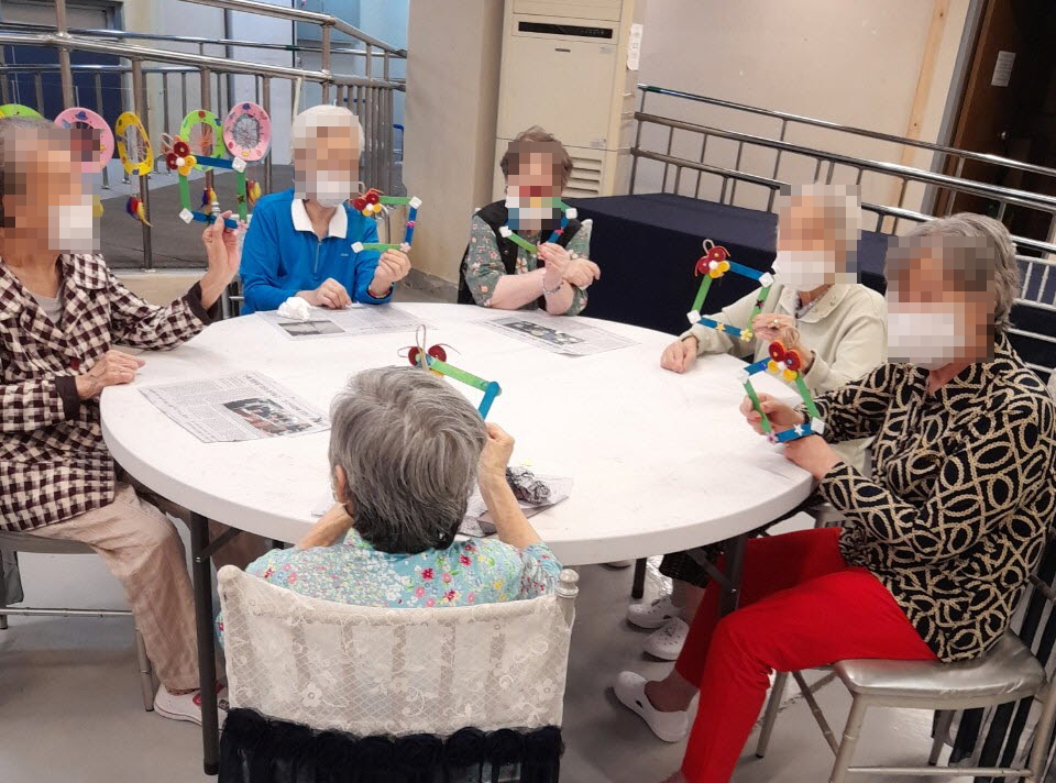 2041977679_MOBdQyNo_a32f5d2c53adc0c88ef4221369980d9e33f186b7.jpg 이미지크게보기