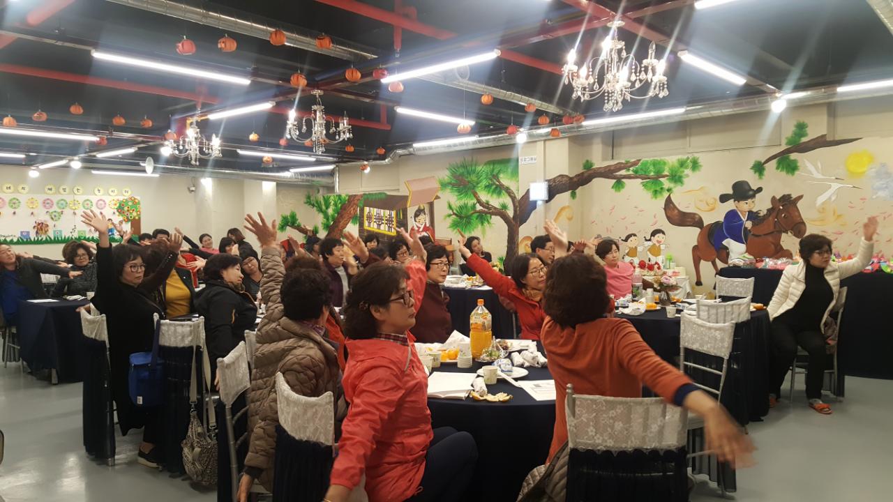 2041977679_OjAF2WIv_c2337dc8b01ff0ccd89c70d304bb496751cf044f.jpg 이미지크게보기