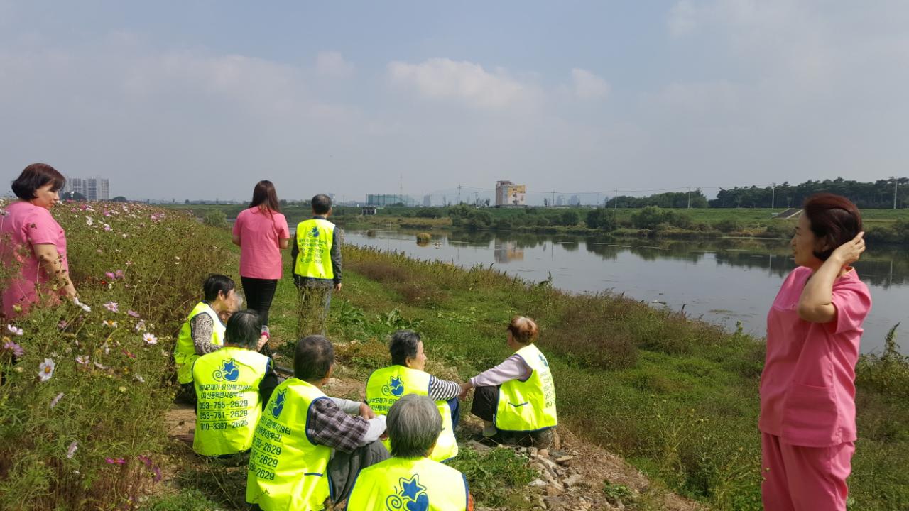 2041977679_Pi86wvnx_4e7ff6849a13605f2f9bfa9b9b3698dfc15ba146.jpg 이미지크게보기