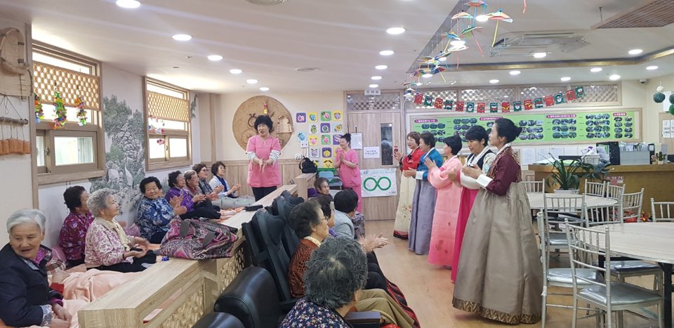 2041977679_TPRpOJVM_cb2b58bacd37eb1243fbbbb025f647532e53557a.jpg 이미지크게보기