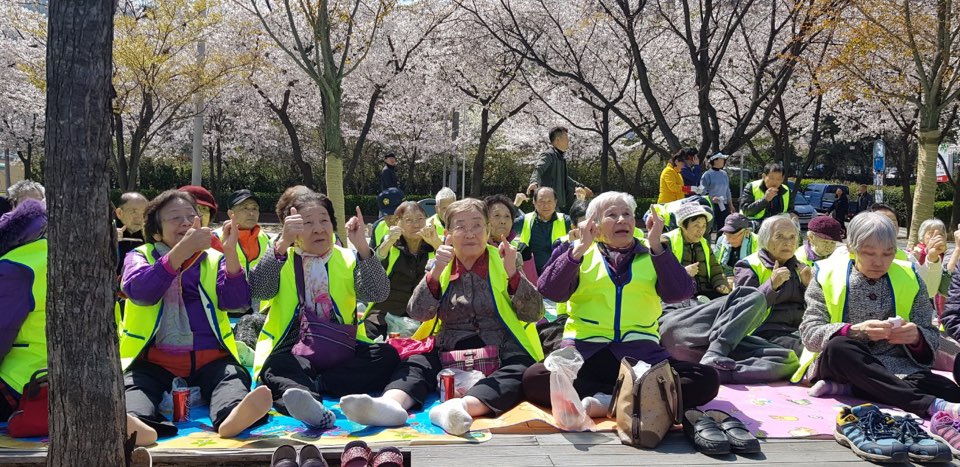 2041977679_VCg6ZluR_0755675b013cc31d6c7ac44d990281e525754f1c.jpg 이미지크게보기