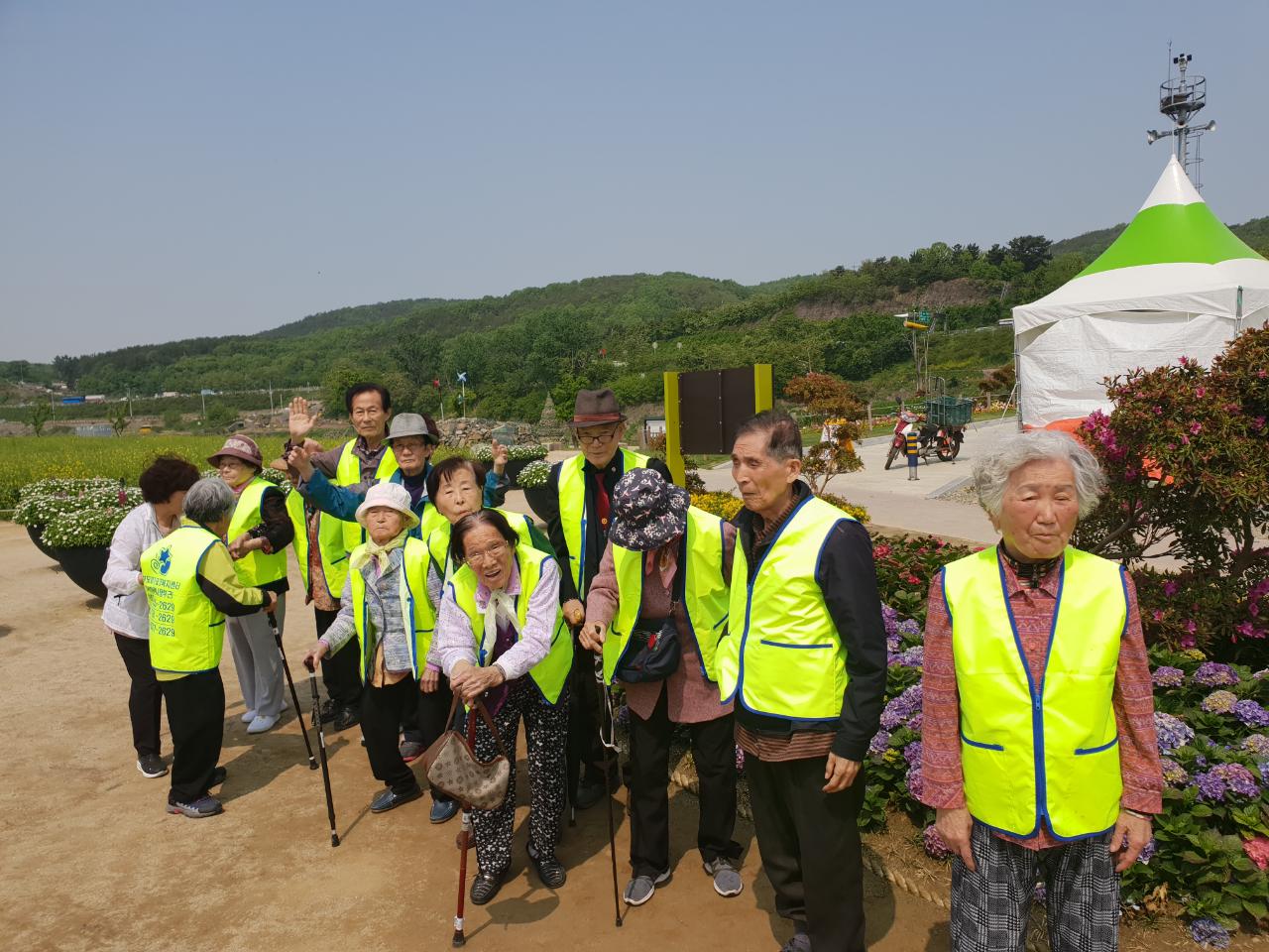 2041977679_Z9voqlwB_d0b87dfbeed1b5a68d06a4505262b5aaa751fec4.jpg 이미지크게보기