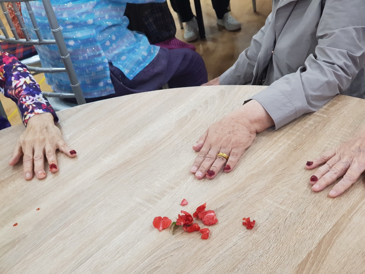 2041977679_d6emCw4G_dc5b4f713b6dd2a164f8be7f260e4d262a5470a8.jpg 이미지크게보기