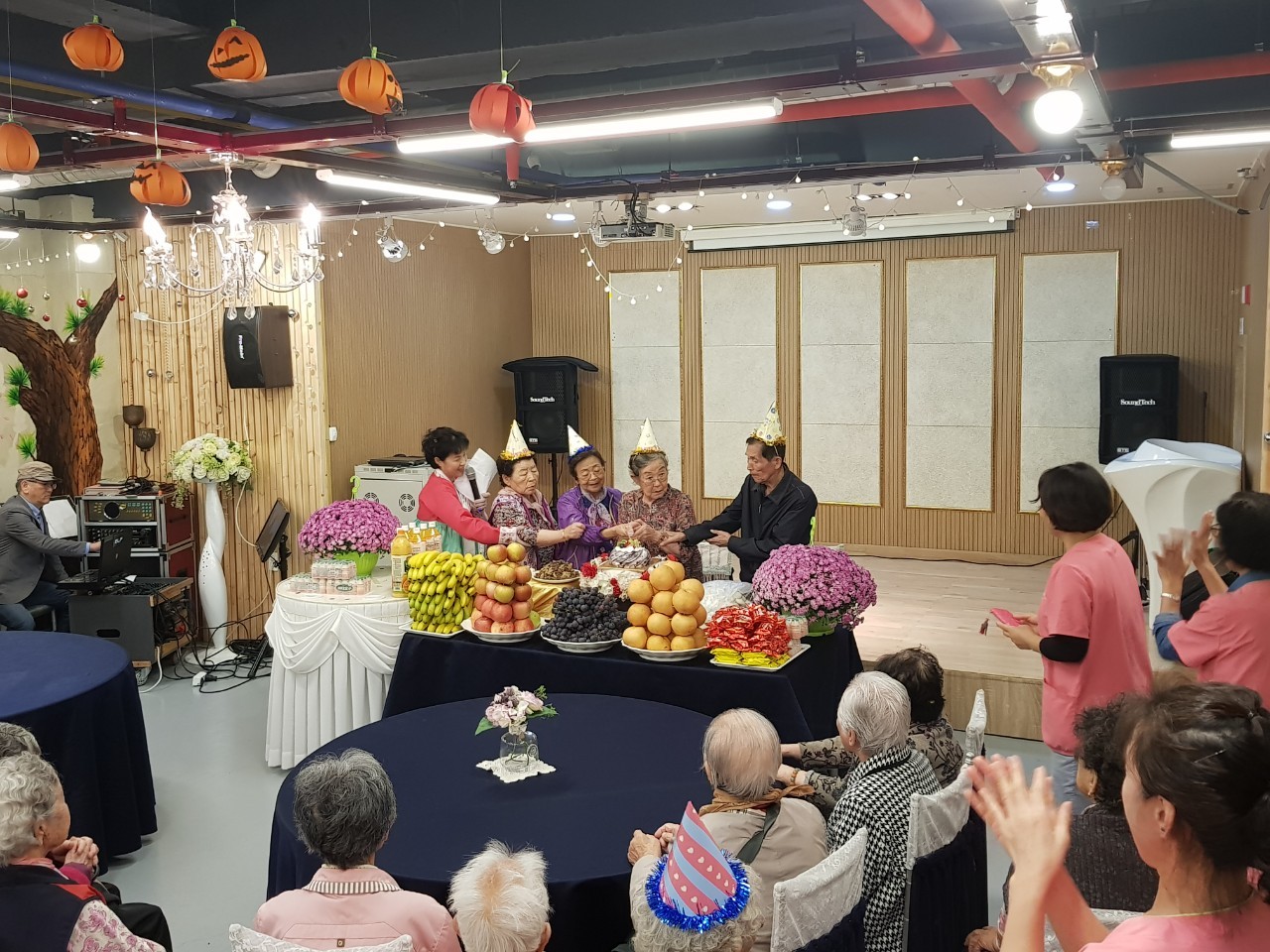 2041977679_ePTd9C3L_fef160c04abaa5c9327917495ca101bfbd827c9e.jpg 이미지크게보기