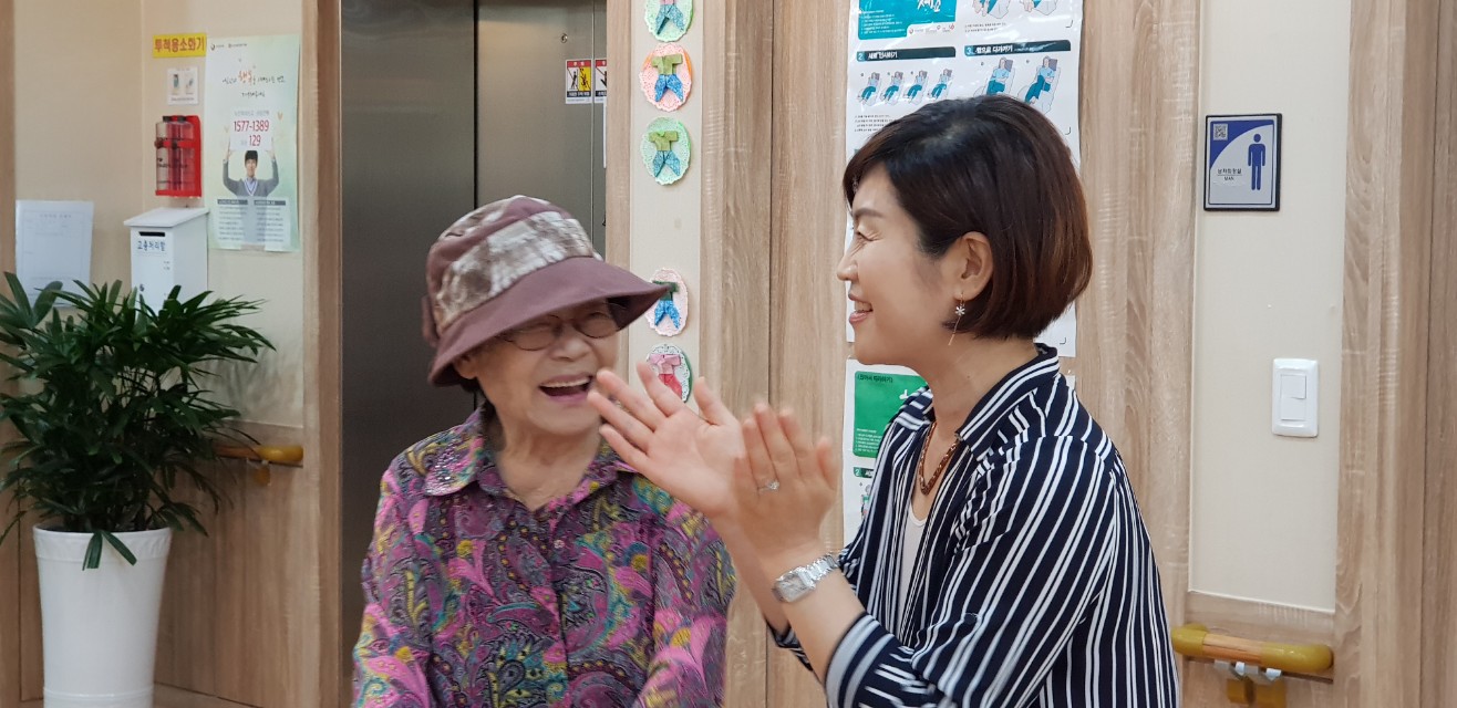 2041977679_hXdn4JHR_fc67bbd4cd9d50b1f146f615e3fa6a125353c6af.jpg 이미지크게보기