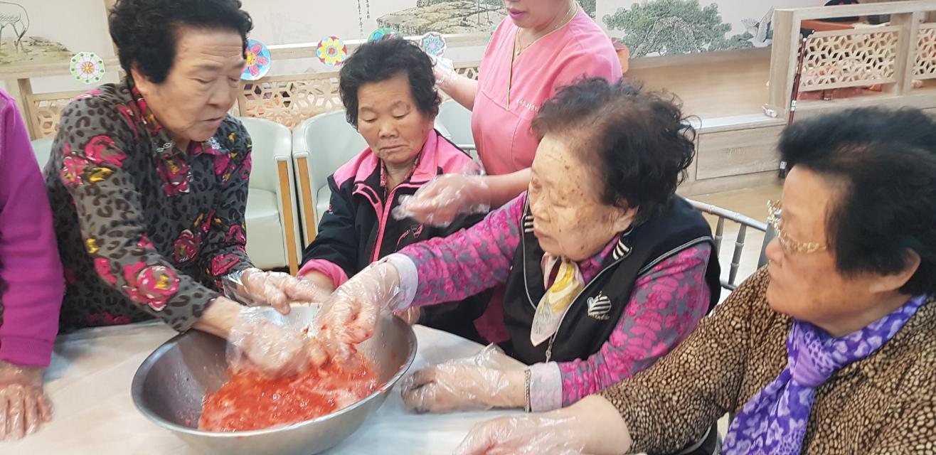 2041977679_lNqovFgW_24f7e2b840607989813eaf529598be8c6cc1e046.jpg 이미지크게보기