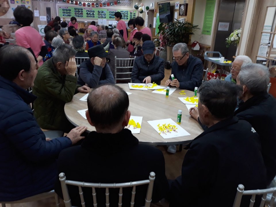 2041977679_pYmFdRax_3242a5a68918d44fcc9559e2b195ff39096ea05d.jpg 이미지크게보기