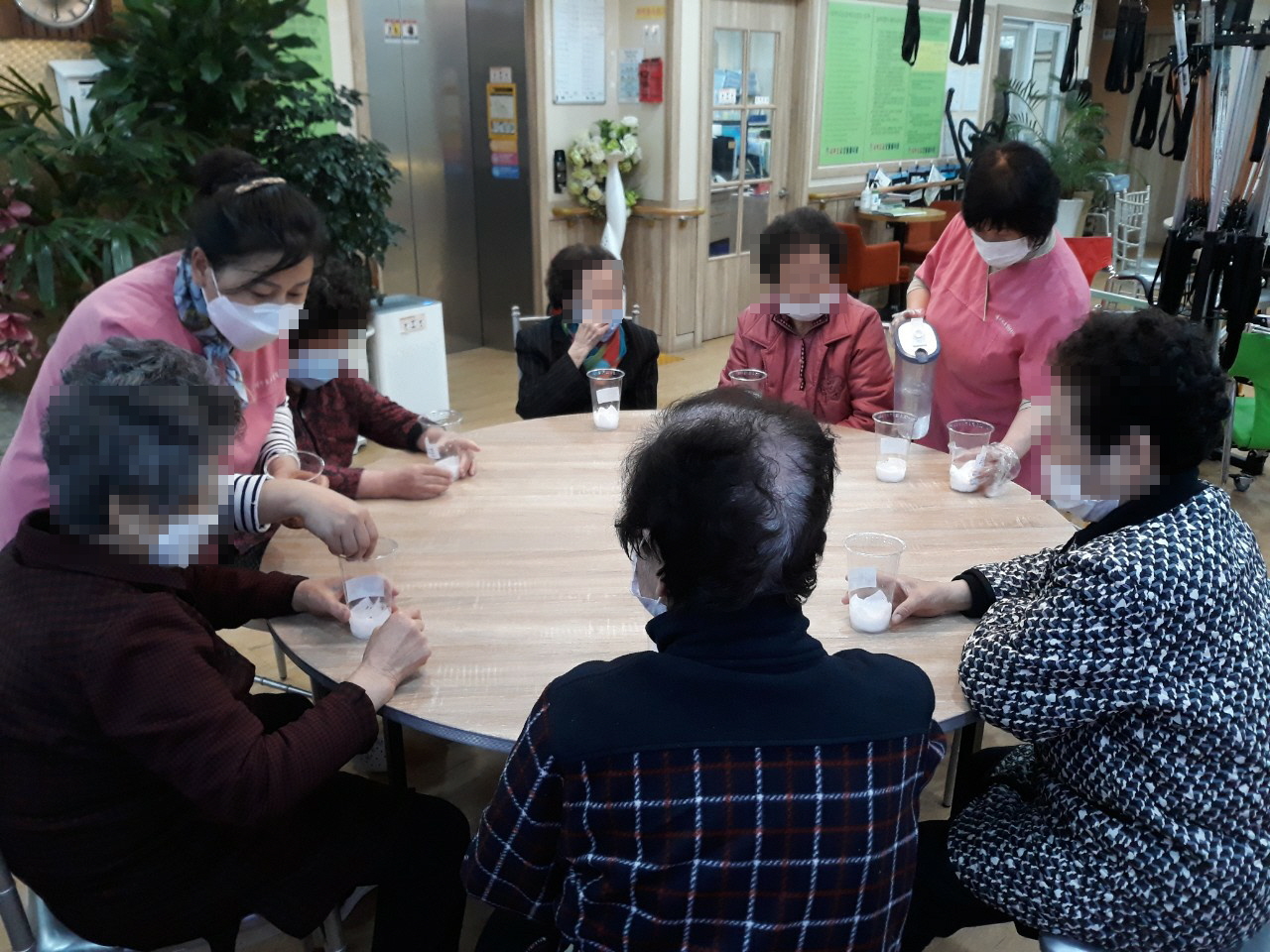 2041977679_rufNt9Vz_0b9df4c3b666bad427c74e2846bc6c7b1a4a0155.jpg 이미지크게보기