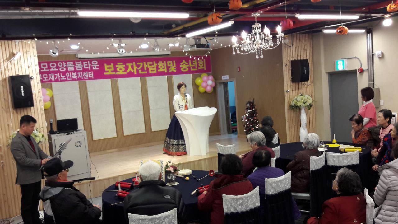 2041977679_xo0MO2N7_668f3213d15c06245e94c3b4fdfcb7b09633ea96.jpg 이미지크게보기