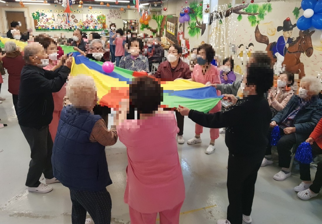 2041987194_9BkQ2dVw_9d8f1fac87861feaceb4cede1765a4da902300ab.jpg 이미지크게보기