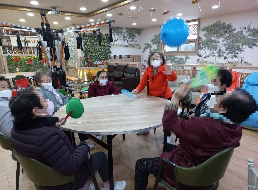 2041987194_XDNBpPAj_2fbbbaa916ae025fd3218d31ef419dd029d73f93.jpg 이미지크게보기