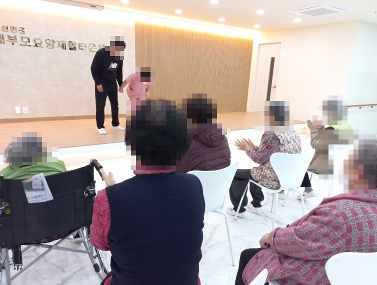 2041987194_oe7pHf1h_472b3dc253cd6e57a06817b8e5f13a7d72d2f502.jpg 이미지크게보기