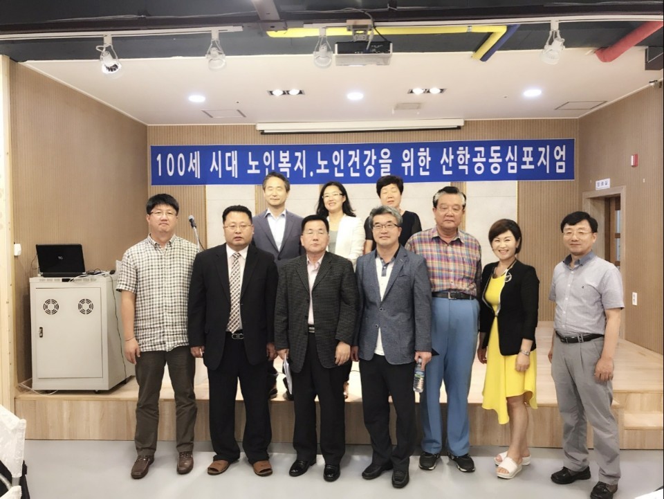 3695598613_TNsgPVFr_32361873e6f189eaa19e31ce9472d1ad3e50d67b.jpg 이미지크게보기