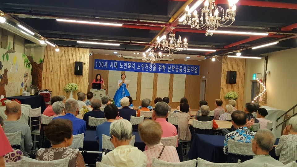 3695598613_kRnbfYO3_6956c5a8742995c0d96336ef2b0a1e7903040468.jpg 이미지크게보기