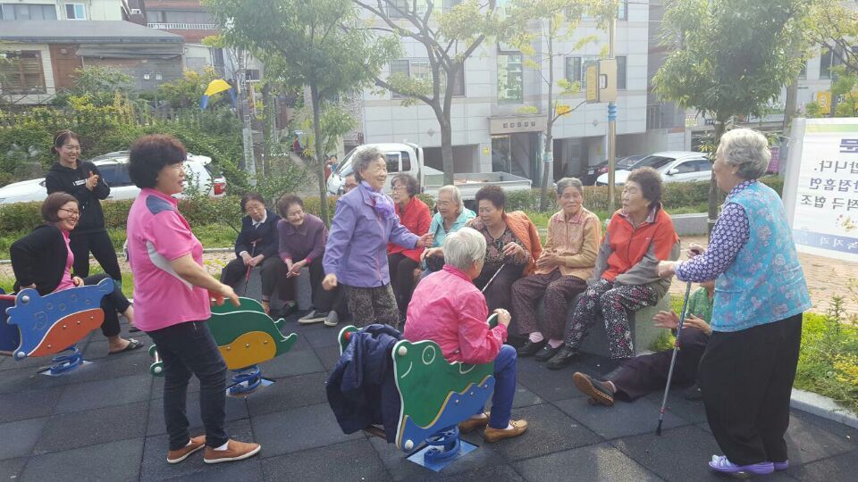 3695598613_lXP20yG8_0cb9686205fb8311b04ded77c6057a92f0483d98.jpg 이미지크게보기