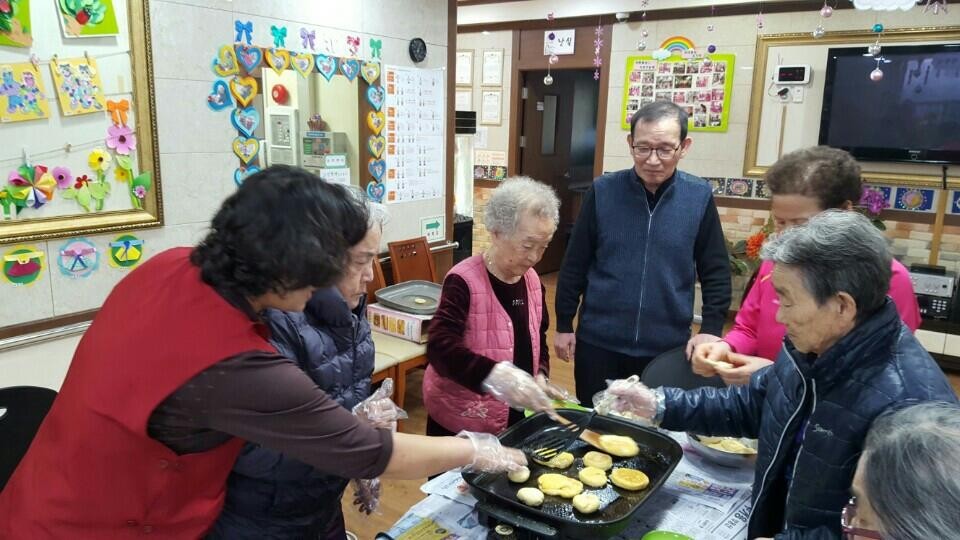 3695598613_mdBGUus9_efa51c81dc117d38cafb5b5b84ce7f7b7dc65978.jpg 이미지크게보기