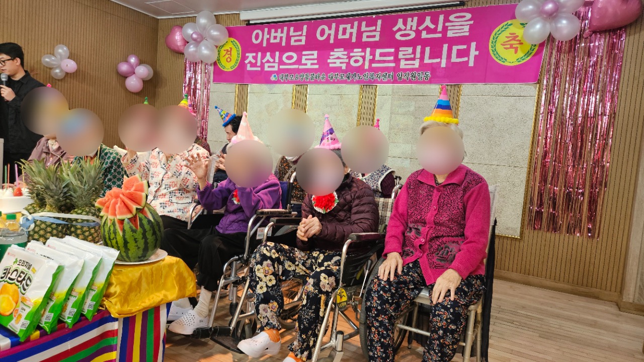 3718551737_9ixNSrve_709e92a423e5a5e515b3e2925def691de664324e.jpg 이미지크게보기