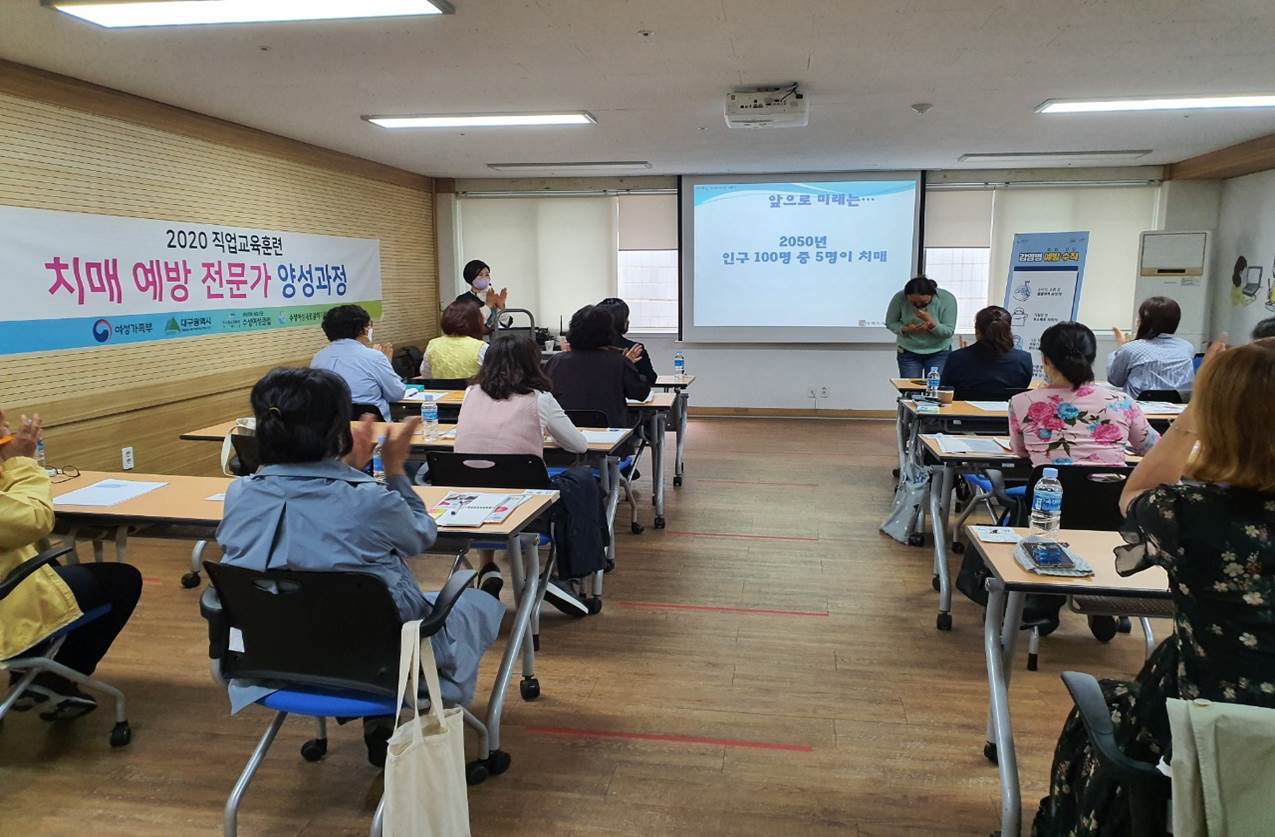 2041977679_Df8qipM9_676a64cf98b0689a19cff055ef73b7f25a04dac5.jpg 이미지크게보기