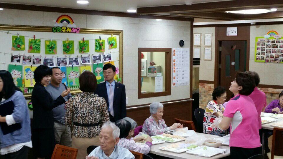 3695598613_XC5OAlF9_58585173a9f43b0e754dc172235dcc0cbed663dc.jpg 이미지크게보기